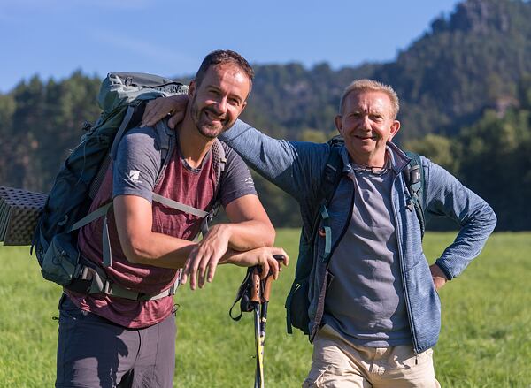 Martin Úbl s Mirkem Vladykou během natáčení dokumentárního cyklu Stezky Českem pro ČT