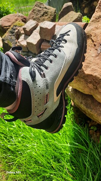 Boty Garmont VETTA EVO GTX – šněrování až do špičky