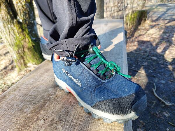 Kalhoty Ternua RAIMI 2.0 Kids – zakončení nohavic gumičkami pro jejich stažení