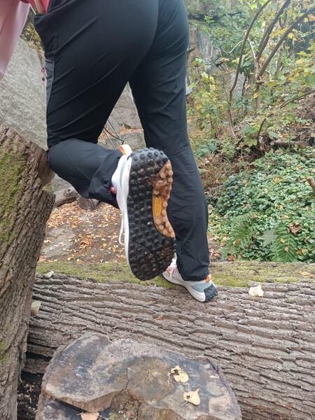 Dámské boty KEEN KS86 W – zajímavá a přilnavá podešev