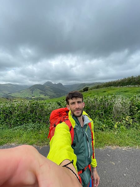 Bunda Ronhill M Tech Fortify Jacket Man – díky své odolnosti zvládne i tři týdny s batohem