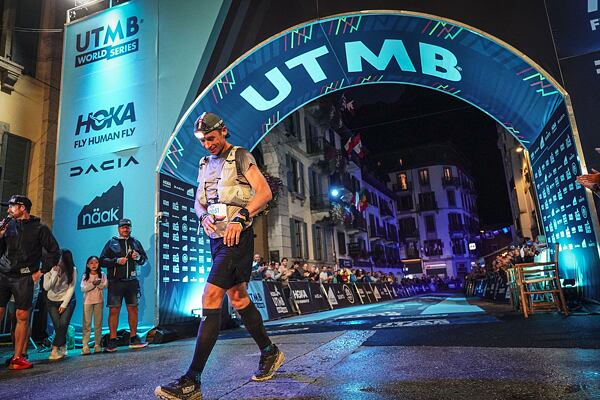 Čelovka BLACK DIAMOND DISTANCE 1500 - na trati TDS UTMB 148 km