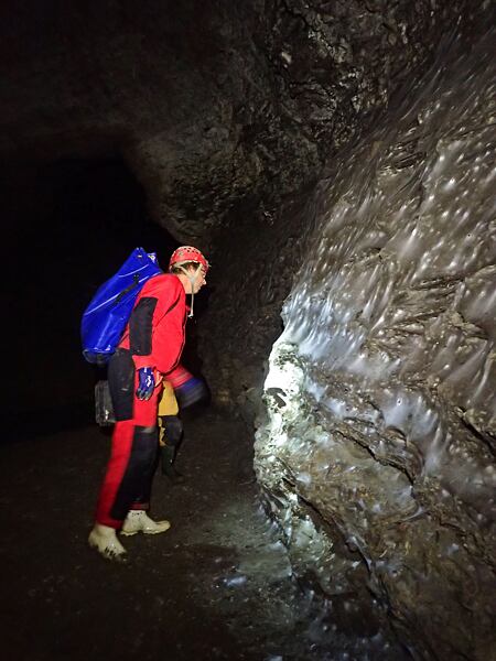 Albánie, Expedice Neuron Atmos 2024 - Jeskyně Sulfur a pohled na pavučinovou stěnu