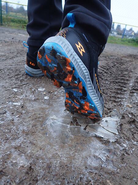 Boty Garmont 9.81 KIDS Pulse TREK WP Kids – podešev Garmont GTF Kids Magnet