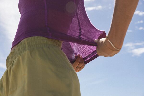 Nejjemnější tkanina, nejslabší Icebreaker vrstva - Featherlight - idální do letních hiců