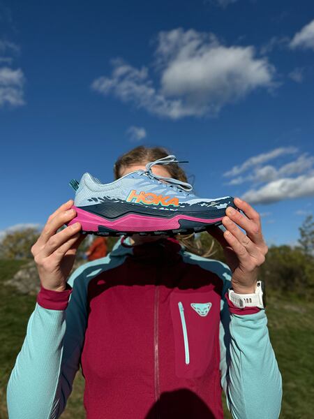 Dámské běžecké boty Hoka Torrent 4 - zajímavá barevná kombinace