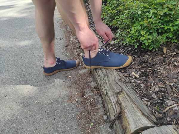 KEEN Mosey Derby Canvas - tkaničky z konopí jsou pevné a nerozvazují se