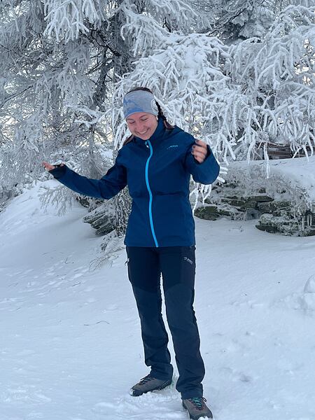 Bunda Ternua Kulnura - dostatečně dlouhé rukávy