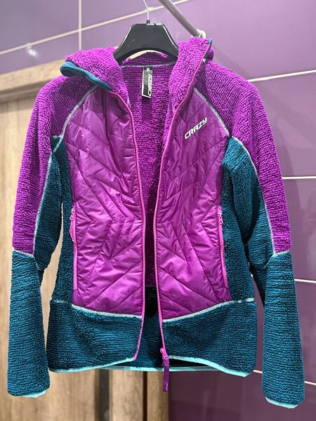 Test bundy Crazy JKT AFTER Lady – nevšední design