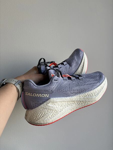 Dámské běžecké boty Salomon Aero Glide 3 – pěna s vysokou tlumicí vrstvou