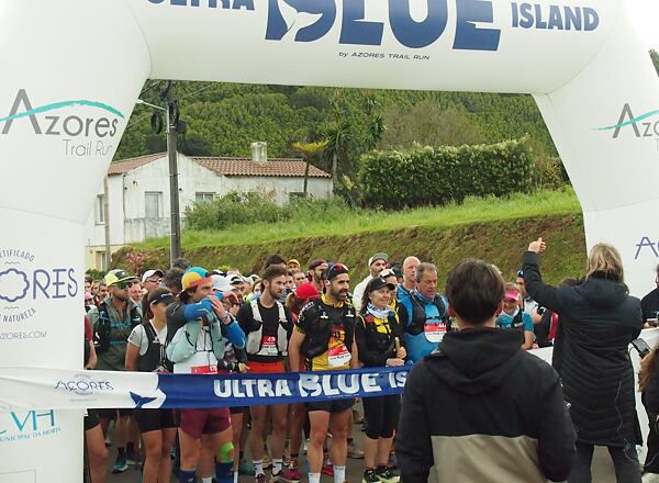 Atmosféra na azorských závodech Ultra Blue Island byla pohodová a přívětivá