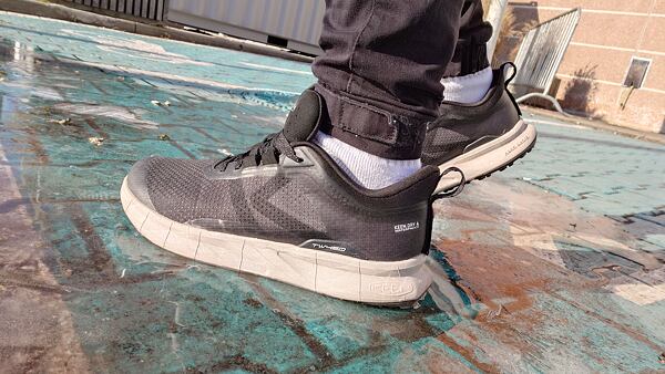 Pánské boty KEEN 450 DIRT WP M – svršek boty je z vysoce odolné textilie