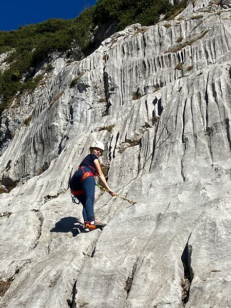 Dámské kalhoty Rafiki EVO – velmi pohodlné lezení
