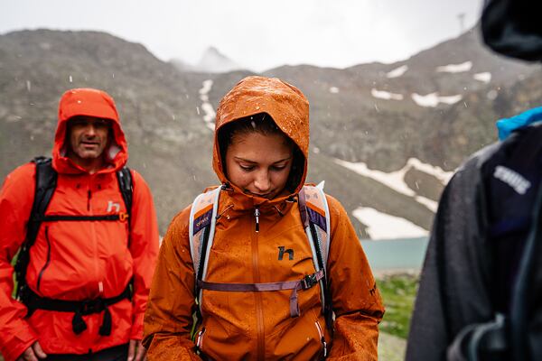 jak-vybrat-nepromokavou-bundu-01