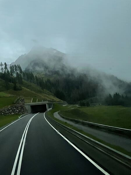 autobus nás odvezl na start, stejně tak nás stahoval z kontrolních bodů