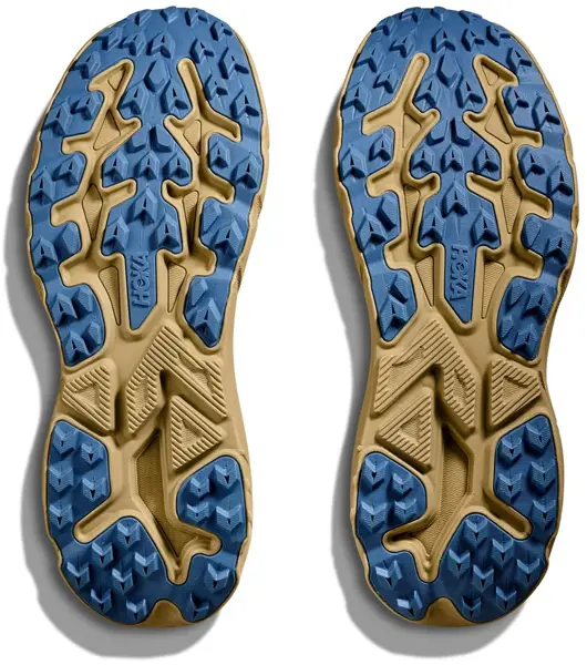 Inovované gripy na běžeckých botách Challenger 8 - jejich tvar a rozmístění zaručí stabilitu v terénu